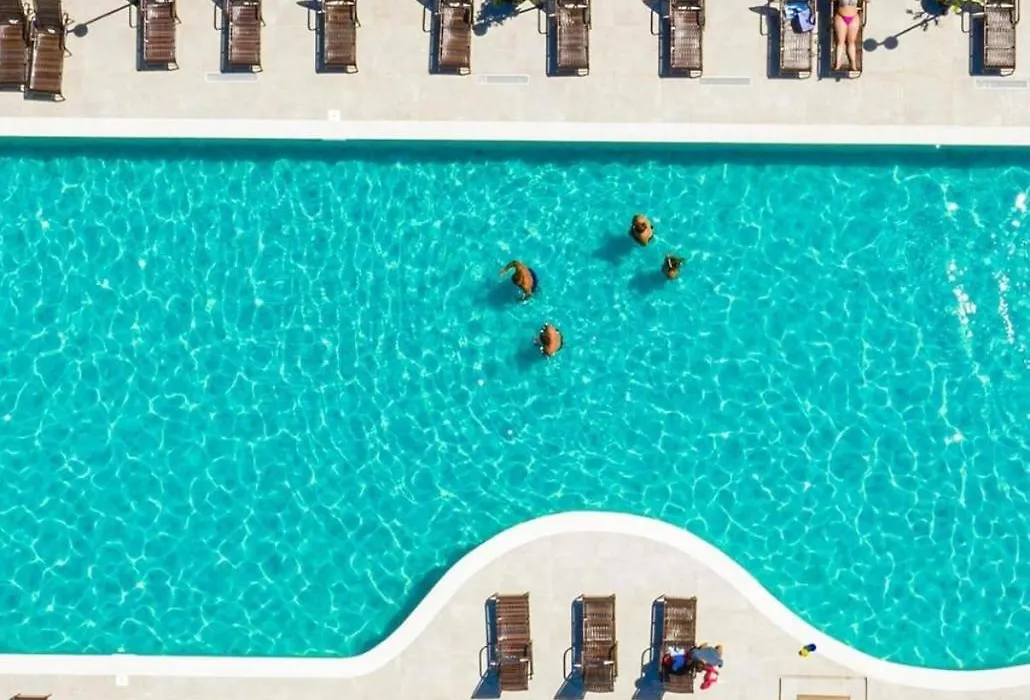 Nauticomar Resort All Inclusive & Beach Club-1